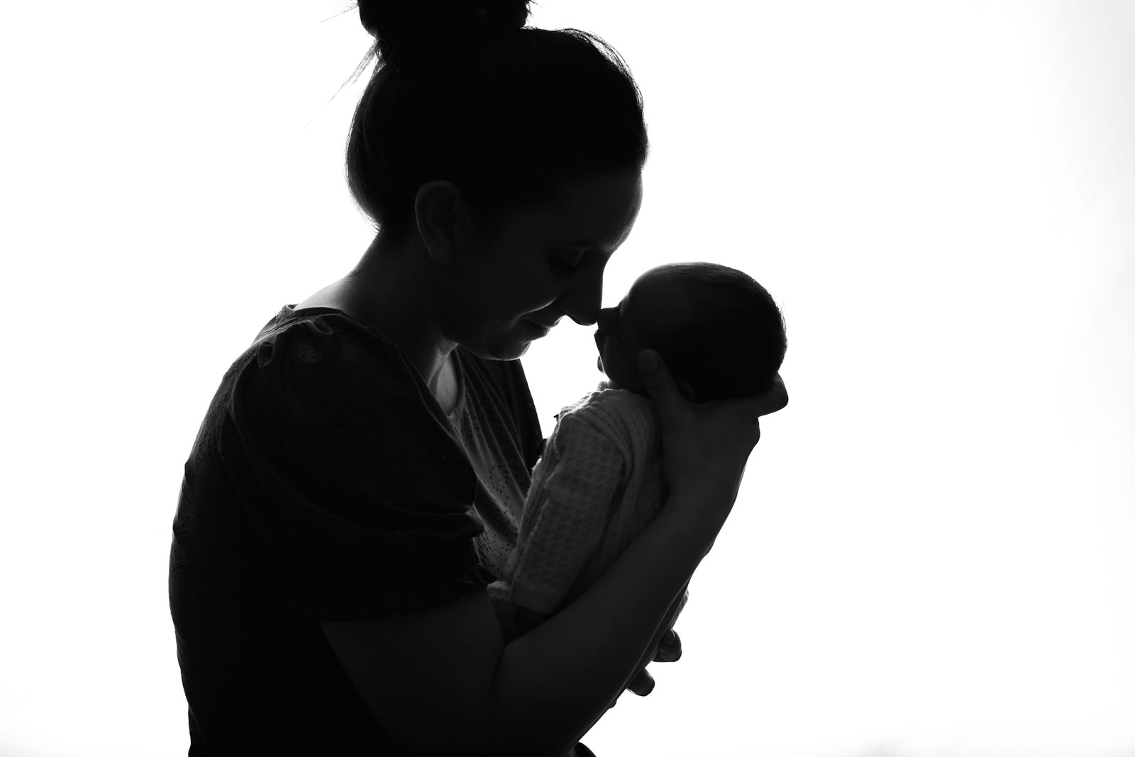 backlit portrait ideas newborn photo session sutherland photography