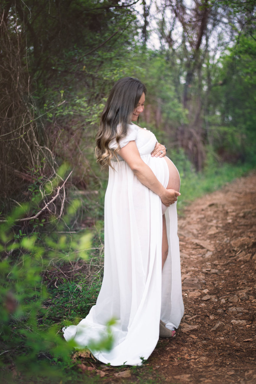 maternity photographer why you should hire one pregnant mama