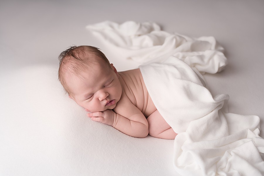 San Diego photography, newborn baby girl on what background
